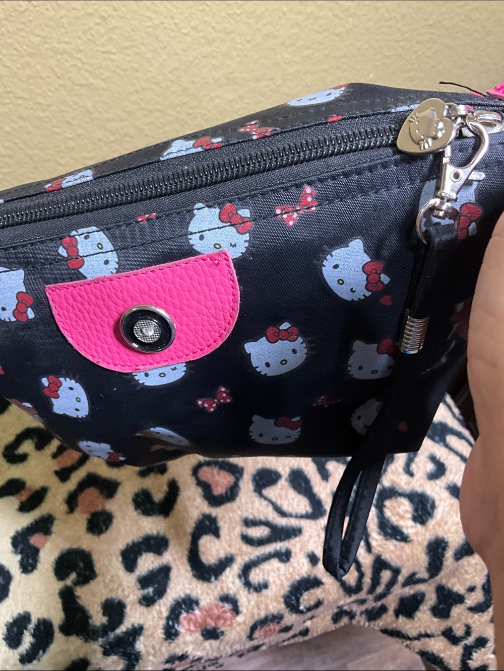 Hello Kitty Accessory/Pouch Collection Bundle - Picture 2 of 11